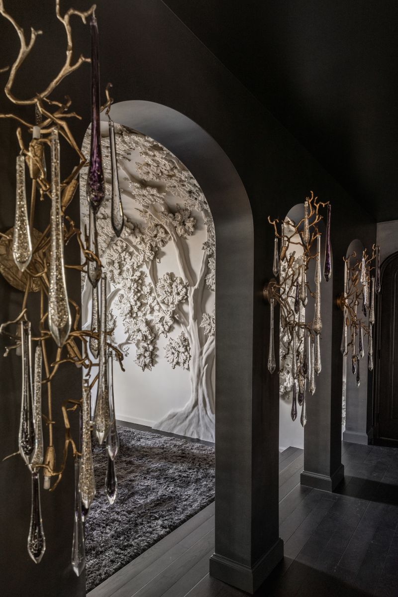 Hand-sculpted plaster tree and mirrored mosaic hallway arch by Segreto Finishes, Julie Soefer Photography